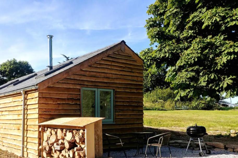 Vakantiehuis Bream Barn - Sea View, Woodburner, Easy Walk To The Beach, Parking, Full Kitchen *