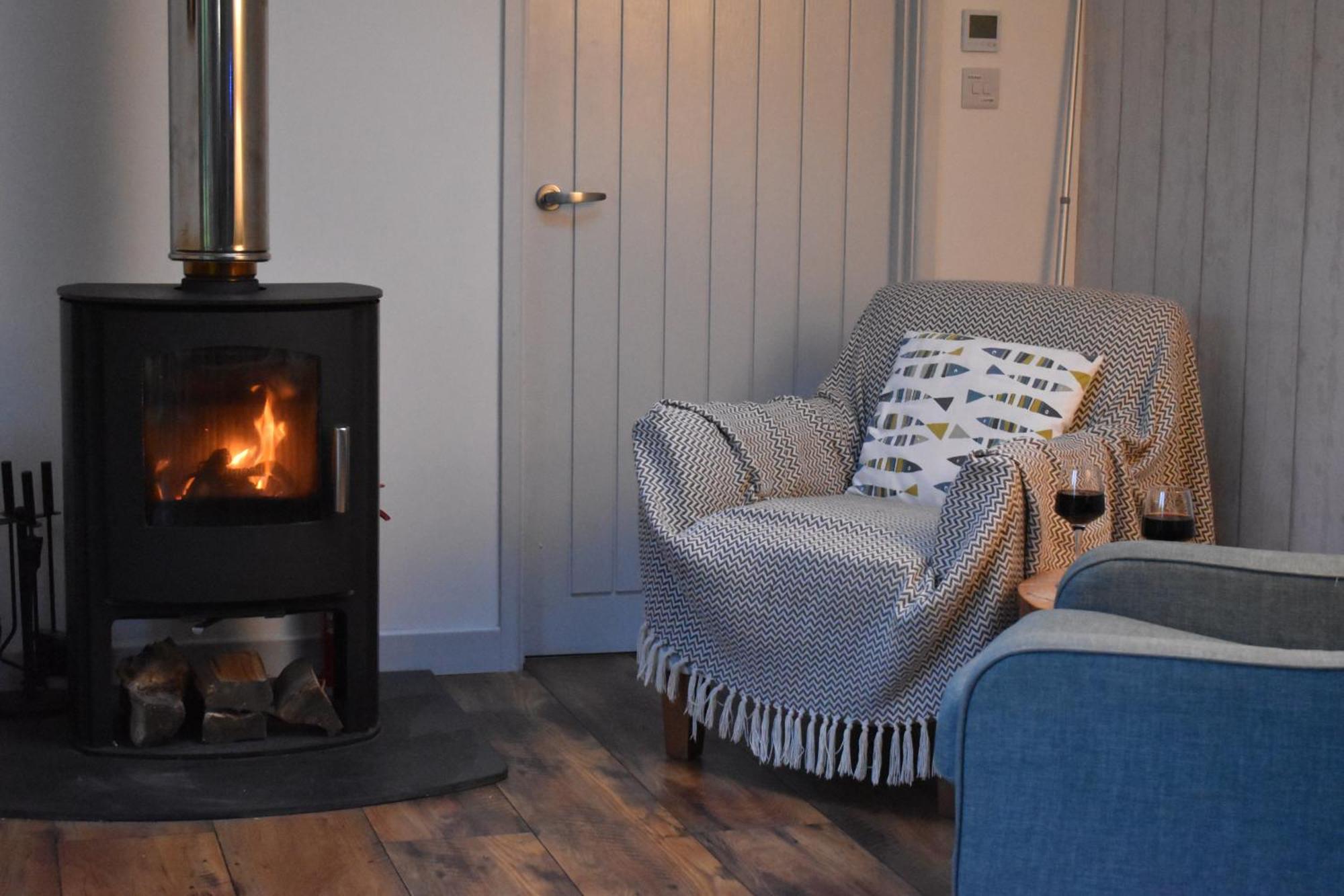 Holiday home Bream Barn - Sea View, Woodburner, Easy Walk To The Beach, Parking, Full Kitchen Falmouth