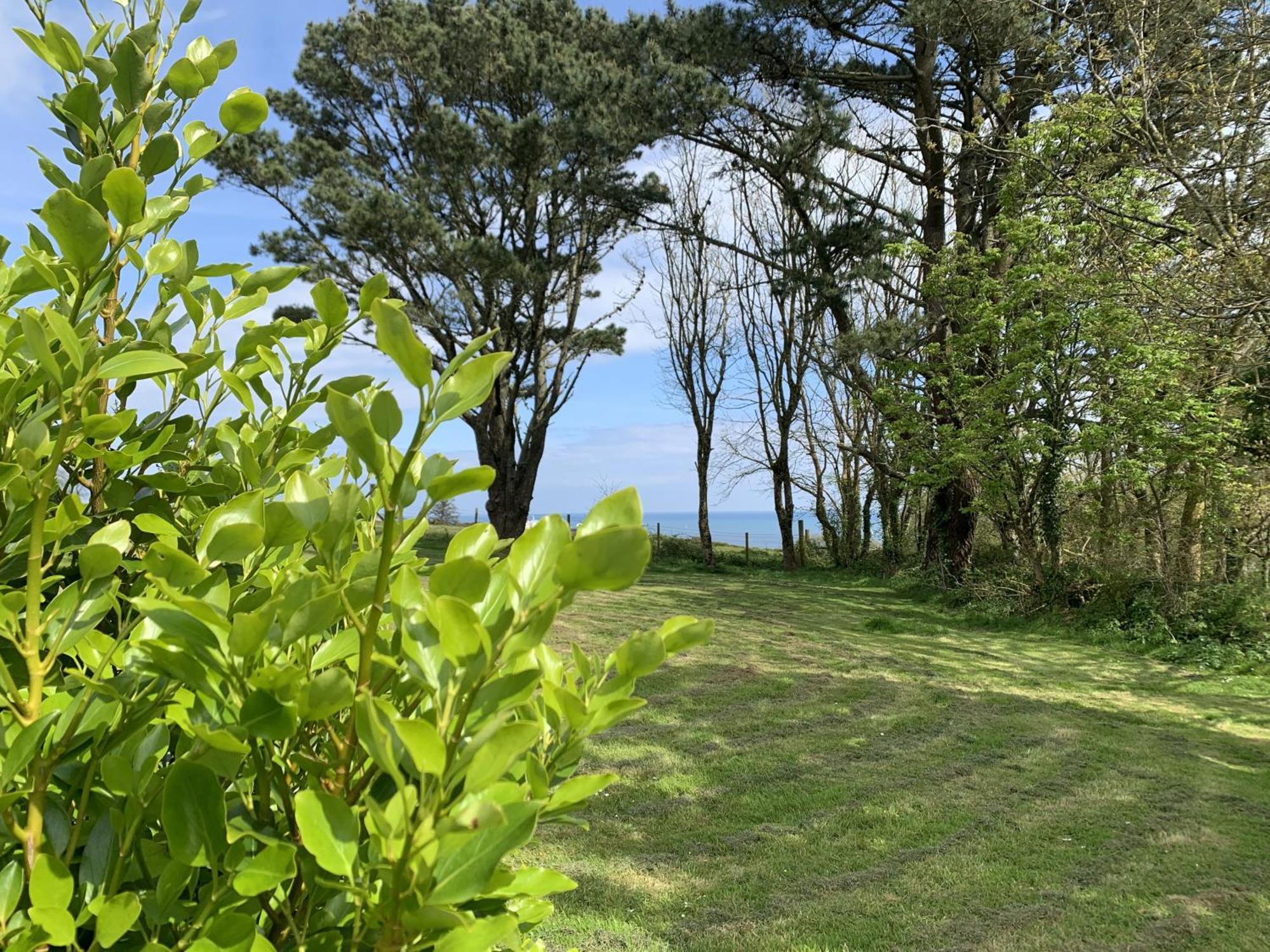 Bream Barn - Sea View, Woodburner, Easy Walk To The Beach, Parking, Full Kitchen Holiday home